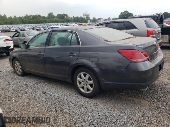 2008 Toyota Avalon XL z VIN 4T1BK36B28U313290, wystawiony jako Copart lot #59974055 z przebiegiem 194 238 mil mil oraz Czysty tytuł • Clean title. Historia ofert i sprzedaży dostępna na DreamBid. Obrazek 2.