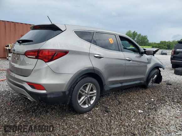 2018 Hyundai Santa Fe 2.4L z VIN 5NMZT3LB2JH104519, wystawiony jako Copart lot #60915715 z przebiegiem Nie podano mil oraz Szkoda całkowita • Salvage title. Historia ofert i sprzedaży dostępna na DreamBid. Obrazek 3.