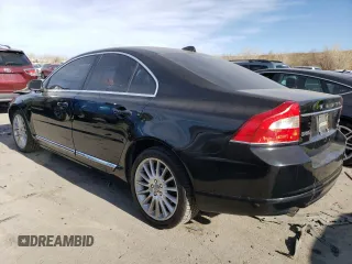 2011 Volvo S80 3.0L Turbo z VIN YV1902AH9B1147724, wystawiony jako Copart lot #42264955 z przebiegiem 190 361 mil mil oraz Szkoda całkowita • Salvage title. Historia ofert i sprzedaży dostępna na DreamBid. Obrazek 2.