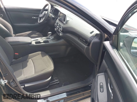 2024 Nissan Sentra SV with VIN 3N1AB8CV8RY378402, listed as a IAAI auction lot 42121906 with 25,315 mi miles and . Bid and sale history available at DreamBid. Image 5.