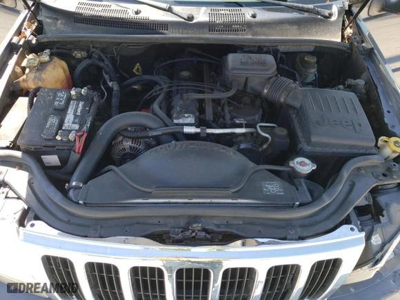 2003 Jeep Grand Cherokee Laredo with VIN 1J4GW48SX3C589100, listed as a Copart auction lot 49986745 with 247,687 mi miles and Salvage Title. Bid and sale history available at carsss.com. Image 13.