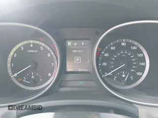 2018 Hyundai Santa Fe 2.4L z VIN 5NMZUDLB1JH101842, wystawiony jako IAAI lot #42302237 z przebiegiem 97 376 mil mil oraz . Historia ofert i sprzedaży dostępna na DreamBid. Obrazek 7.
