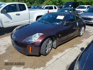 2003 Nissan 350Z Enthusiast with VIN JN1AZ34D53T118124, listed as a IAAI auction lot 42108268 with 226,959 mi miles. Bid and sale history available at carsss.com. Image 2.