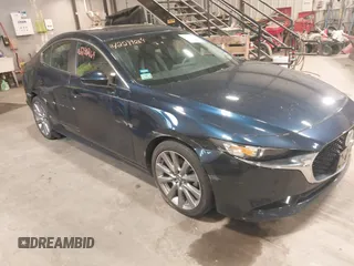 2021 Mazda 3 Preferred with VIN 3MZBPBCLXMM251212, listed as a IAAI auction lot 42289264 with 27,593 mi miles and . Bid and sale history available at DreamBid. Image 1.