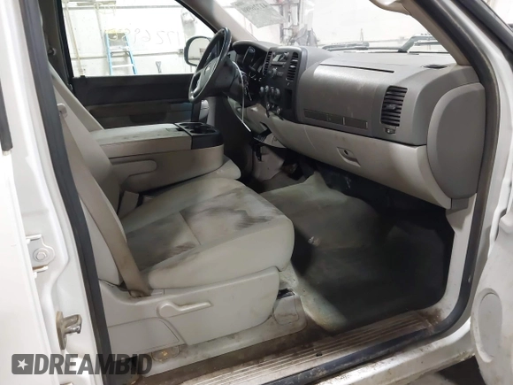 2012 Chevrolet Silverado 1500 LT with VIN 3GCPKSEA8CG197294, listed as a IAAI auction lot 41726980 with 187,803 mi miles and . Bid and sale history available at DreamBid. Image 5.