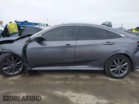 2019 Honda Civic Sedan EX with VIN 19XFC1F38KE201910, listed as a IAAI auction lot 41892284 with 319,049 mi miles. Bid and sale history available at carsss.com. Image 15.