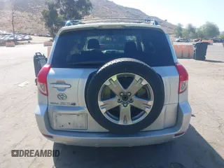 2008 Toyota RAV4 Sport with VIN JTMZK32V086013805, listed as a IAAI auction lot 42530294 with 246,999 mi miles and . Bid and sale history available at DreamBid. Image 15.