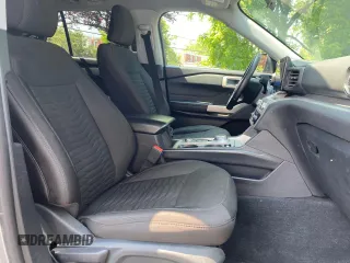2021 Ford Explorer XLT z VIN 1FMSK8DH1MGB41704, wystawiony jako Copart lot #59941855 z przebiegiem 88 599 mil mil oraz Czysty tytuł • Clean title. Historia ofert i sprzedaży dostępna na DreamBid. Obrazek 5.