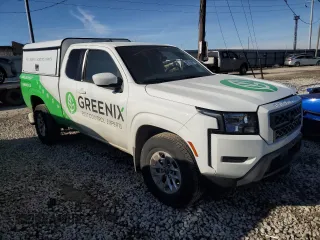 2024 Nissan Frontier S z VIN 1N6ED1CL2RN630671, wystawiony jako Copart lot #42723515 z przebiegiem Nie podano mil oraz Szkoda całkowita • Salvage title. Historia ofert i sprzedaży dostępna na DreamBid. Obrazek 4.