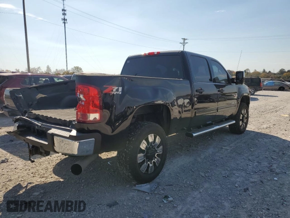 2011 GMC Sierra 2500HD SLE z VIN 1GT120C89BF255875, wystawiony jako Copart lot #71534744 z przebiegiem 179 636 mil mil oraz Szkoda całkowita • Salvage title. Historia ofert i sprzedaży dostępna na DreamBid. Obrazek 3.