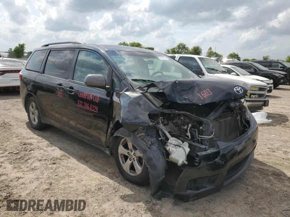 2015 Toyota Sienna LE AAS with VIN 5TDKK3DC6FS578179, listed as a Copart auction lot 55145545 with 225,468 mi miles and Salvage Title. Bid and sale history available at DreamBid. Image 4.