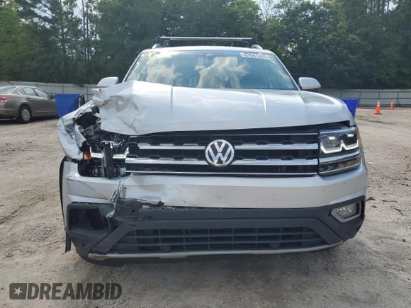 2018 Volkswagen Atlas SEL with VIN 1V2ER2CA7JC517354, listed as a Copart auction lot 57041865 with 118,126 mi miles and Salvage title. Bid and sale history available at DreamBid. Image 5.