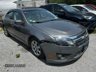 2010 Ford Fusion SE z VIN 3FAHP0HA5AR364515, wystawiony jako Copart lot #61060035 z przebiegiem Nie podano mil oraz Czysty tytuł • Clean title. Historia ofert i sprzedaży dostępna na DreamBid. Obrazek 1.