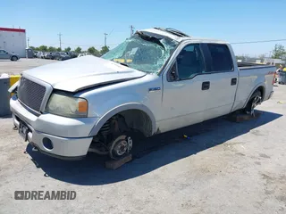 2006 Ford F-150 XLT с VIN 1FTPW14506KC52711, выставлен на аукционе IAAI как лот 42530613 с пробегом 206 528 миль миль и . История ставок и продаж доступна на DreamBid. Изображение 2.