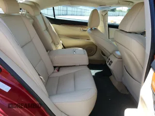 2013 Lexus ES 300h z VIN JTHBW1GG3D2020428, wystawiony jako Copart lot #55995225 z przebiegiem 128 225 mil mil oraz Szkoda całkowita • Salvage title. Historia ofert i sprzedaży dostępna na DreamBid. Obrazek 10.