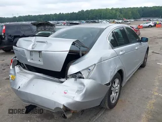 2009 Honda Accord LX-P z VIN 1HGCP26439A051709, wystawiony jako IAAI lot #42245882 z przebiegiem 142 264 mil mil oraz . Historia ofert i sprzedaży dostępna na DreamBid. Obrazek 4.