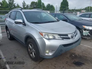 2015 Toyota RAV4 XLE z VIN 2T3WFREV0FW164984, wystawiony jako IAAI lot #42475525 z przebiegiem 265 579 mil mil oraz . Historia ofert i sprzedaży dostępna na DreamBid. Obrazek 1.