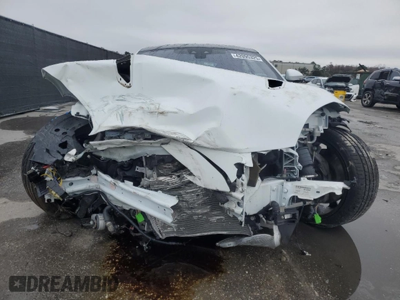 2020 Jaguar F-Type with VIN SAJD51EE2LCK68873, listed as a Copart auction lot 42095325 with 8,423 mi miles and Non Repairable. Bid and sale history available at DreamBid. Image 5.