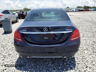 2015 Mercedes-Benz C 300 Luxury with VIN 55SWF4KB5FU034698, listed as a Copart auction lot 64422385 with 161,007 mi miles and Clean title. Bid and sale history available at DreamBid. Image 6.
