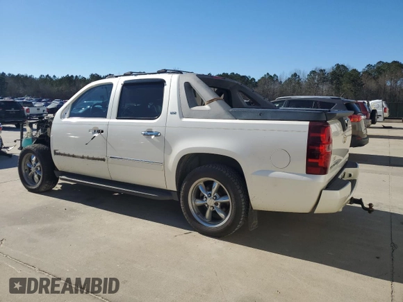 2010 Chevrolet Avalanche LTZ with VIN 3GNNCGE09AG186060, listed as a Copart auction lot 88727255 with 276,760 mi miles and Salvage Title. Bid and sale history available at DreamBid. Image 2.