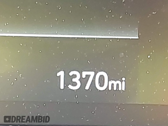 2024 Hyundai Venue SEL with VIN KMHRC8A32RU298638, listed as a IAAI auction lot 39283776 with 1,370 mi miles and . Bid and sale history available at DreamBid. Image 15.