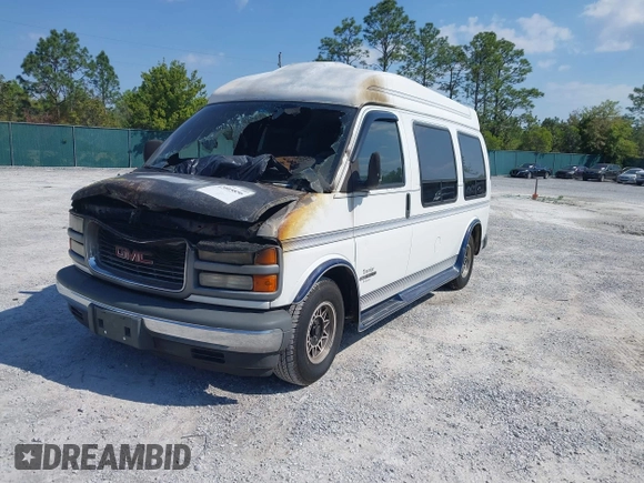 1996 GMC Savana Cargo Van YF7 with VIN 1GDFG15R5T1029670, listed as a IAAI auction lot 42005856 with 1 mi miles. Bid and sale history available at carsss.com. Image 2.