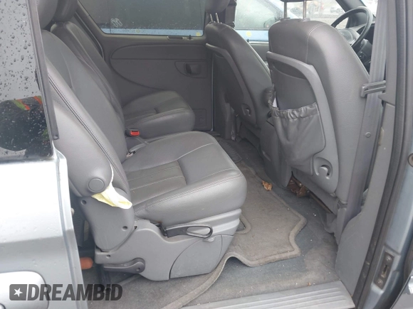 2004 Chrysler Town & Country Touring with VIN 2C4GP54L54R585259, listed as a IAAI auction lot 41934045 with 211,376 mi miles and . Bid and sale history available at DreamBid. Image 8.