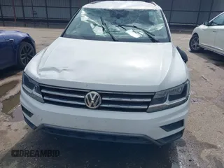 2018 Volkswagen Tiguan SEL with VIN 3VV2B7AX3JM199908, listed as a IAAI auction lot 42498185 with 58,540 mi miles and . Bid and sale history available at DreamBid. Image 11.