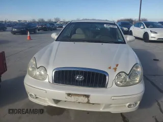 2002 Hyundai Sonata with VIN KMHWF25S32A530020, listed as a Copart auction lot 88697565 with 80,526 mi miles and Clean Title. Bid and sale history available at carsss.com. Image 5.