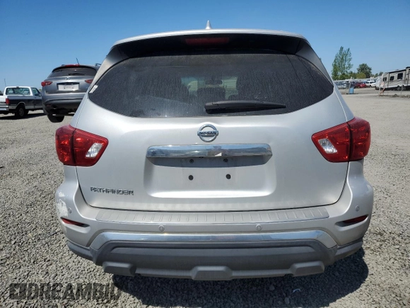 2020 Nissan Pathfinder S z VIN 5N1DR2AN0LC637868, wystawiony jako Copart lot #52652525 z przebiegiem 134 045 mil mil oraz Czysty tytuł • Clean title. Historia ofert i sprzedaży dostępna na DreamBid. Obrazek 6.