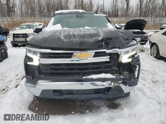2024 Chevrolet Silverado 1500 LT with VIN 3GCPDKEK8RG192964, listed as a Copart auction lot 85155204 with 8,984 mi miles and Clean Title. Bid and sale history available at carsss.com. Image 5.