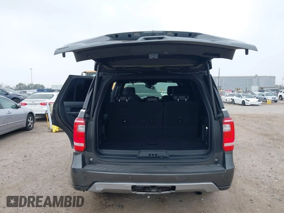 2019 Ford Expedition XLT with VIN 1FMJU1HT7KEA11849, listed as a IAAI auction lot 41727959 with 133,975 mi miles. Bid and sale history available at carsss.com. Image 18.