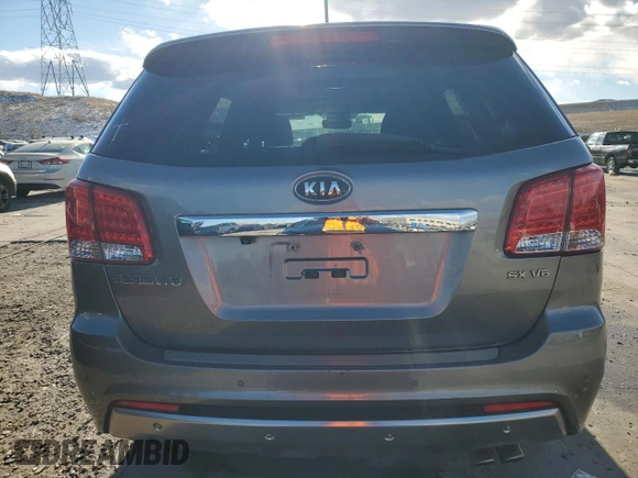 2013 Kia Sorento SX with VIN 5XYKW4A28DG364195, listed as a Copart auction lot 84892314 with 161,439 mi miles and Salvage title. Bid and sale history available at DreamBid. Image 6.