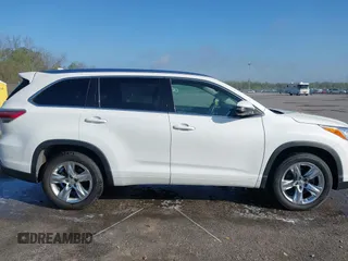 2015 Toyota Highlander Limited z VIN 5TDYKRFH8FS041531, wystawiony jako IAAI lot #41864701 z przebiegiem 219 408 mil mil oraz . Historia ofert i sprzedaży dostępna na DreamBid. Obrazek 13.