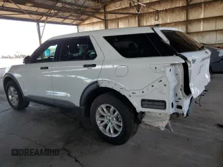 2021 Ford Explorer with VIN 1FMSK8BB0MGC06301, listed as a Copart auction lot 82760294 with 40,381 mi miles and Salvage Title. Bid and sale history available at carsss.com. Image 2.