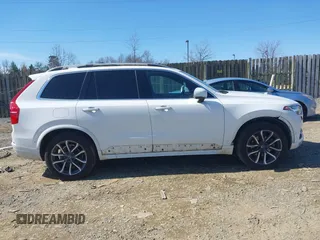 2017 Volvo XC90 Momentum with VIN YV4A22PK4H1171533, listed as a IAAI auction lot 41876321 with 136,906 mi miles. Bid and sale history available at carsss.com. Image 14.