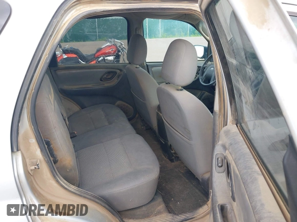 2006 Ford Escape XLT with VIN 1FMYU93186KC23802, listed as a IAAI auction lot 42611582 with 166,871 mi miles and . Bid and sale history available at DreamBid. Image 8.