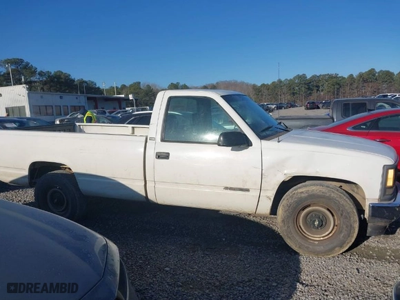 1995 Chevrolet C/K 2500 with VIN 1GCFC24KXSZ235027, listed as a IAAI auction lot 41618945 with NaN miles. Bid and sale history available at carsss.com. Image 13.