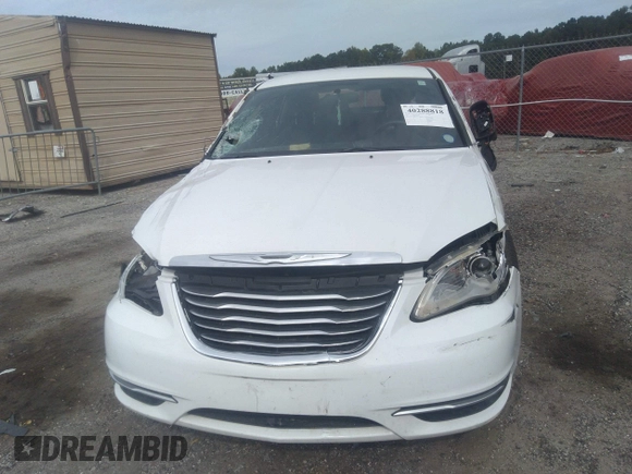 2013 Chrysler 200 LX with VIN 1C3CCBAB9DN691817, listed as a IAAI auction lot 40288818 with 239,403 mi miles. Bid and sale history available at carsss.com. Image 6.