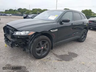 2018 Jaguar F-PACE 25t Premium with VIN SADCJ2FX2JA270891, listed as a IAAI auction lot 41381282 with 75,779 mi miles. Bid and sale history available at carsss.com. Image 18.