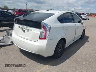 2013 Toyota Prius One z VIN JTDKN3DU0D5613429, wystawiony jako IAAI lot #42360759 z przebiegiem 254 105 mil mil oraz . Historia ofert i sprzedaży dostępna na DreamBid. Obrazek 4.