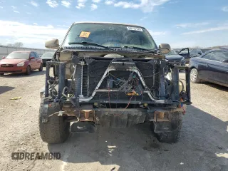 2005 Chevrolet Silverado 1500 with VIN 1GCEK19V85E114620, listed as a Copart auction lot 50715145 with 218,235 mi miles and Salvage Title. Bid and sale history available at carsss.com. Image 5.