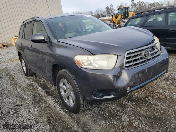 2009 Toyota Highlander with VIN JTEDS41A992088442, listed as a Copart auction lot 45855735 with 209,785 mi miles and Salvage Title. Bid and sale history available at carsss.com. Image 4.