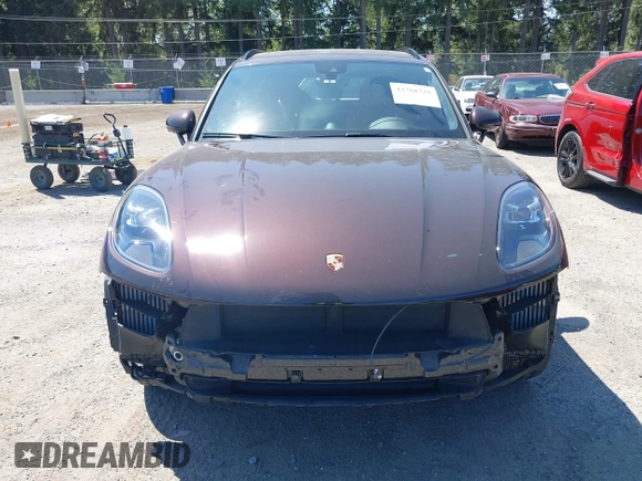 2019 Porsche Macan S with VIN WP1AB2A55KLB32336, listed as a IAAI auction lot 42761735 with 31,345 mi miles and . Bid and sale history available at DreamBid. Image 13.