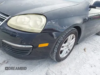 2005 Volkswagen Jetta 2.5L with VIN 3VWSF71K55M623826, listed as a IAAI auction lot 42734734 with 245,235 mi miles and . Bid and sale history available at DreamBid. Image 6.