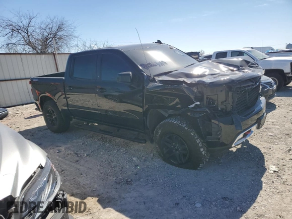 2021 Chevrolet Silverado 1500 LT Trail Boss with VIN 3GCPYFEL8MG420605, listed as a Copart auction lot 46255365 with 39,245 mi miles and Salvage Title. Bid and sale history available at DreamBid. Image 4.