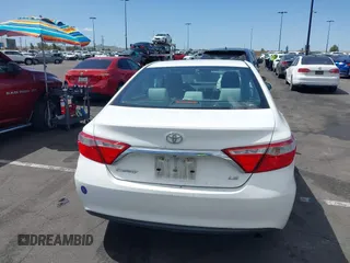 2017 Toyota Camry XLE with VIN 4T1BF1FK6HU416091, listed as a IAAI auction lot 41963072 with 109,911 mi miles and . Bid and sale history available at carsss.com. Image 17.