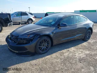 2025 Tesla Model 3 Long Range with VIN 5YJ3E1EA9SF932031, listed as a IAAI auction lot 41603116 with 1 mi miles. Bid and sale history available at carsss.com. Image 20.