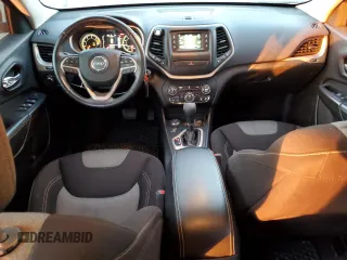 2016 Jeep Cherokee Altitude с VIN 1C4PJMAB2GW349218, выставлен на аукционе Copart как лот 84157794 с пробегом 166 478 миль миль и Списание • Salvage title. История ставок и продаж доступна на DreamBid. Изображение 8.