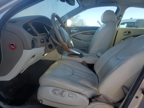 2001 Jaguar S-Type with VIN SAJDA01PX1GM07098, listed as a Copart auction lot 41998545 with 57,362 mi miles and Clean Title. Bid and sale history available at DreamBid. Image 7.